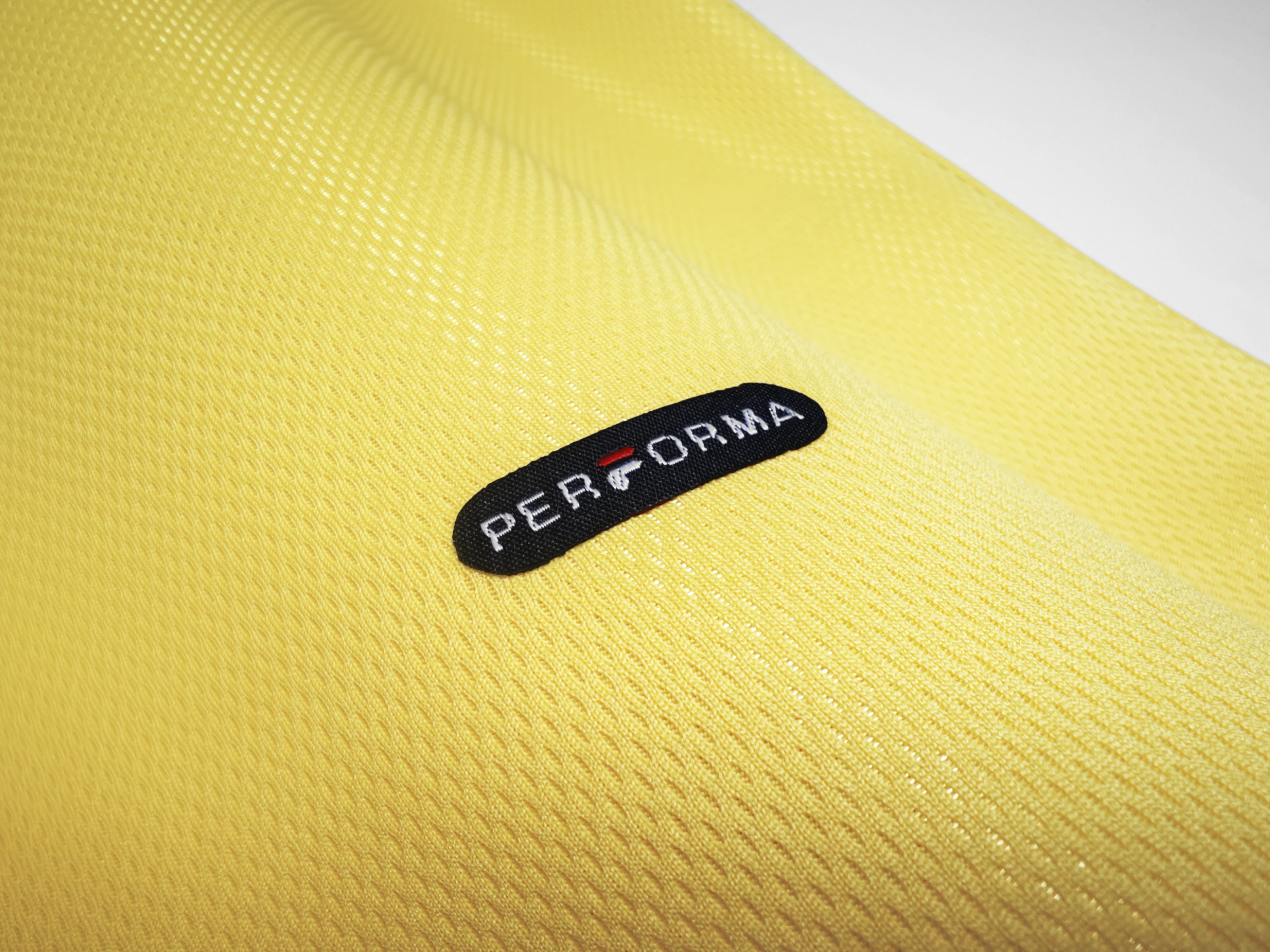 Retro 2002 Scotland Away Football Shirt Thai Quality