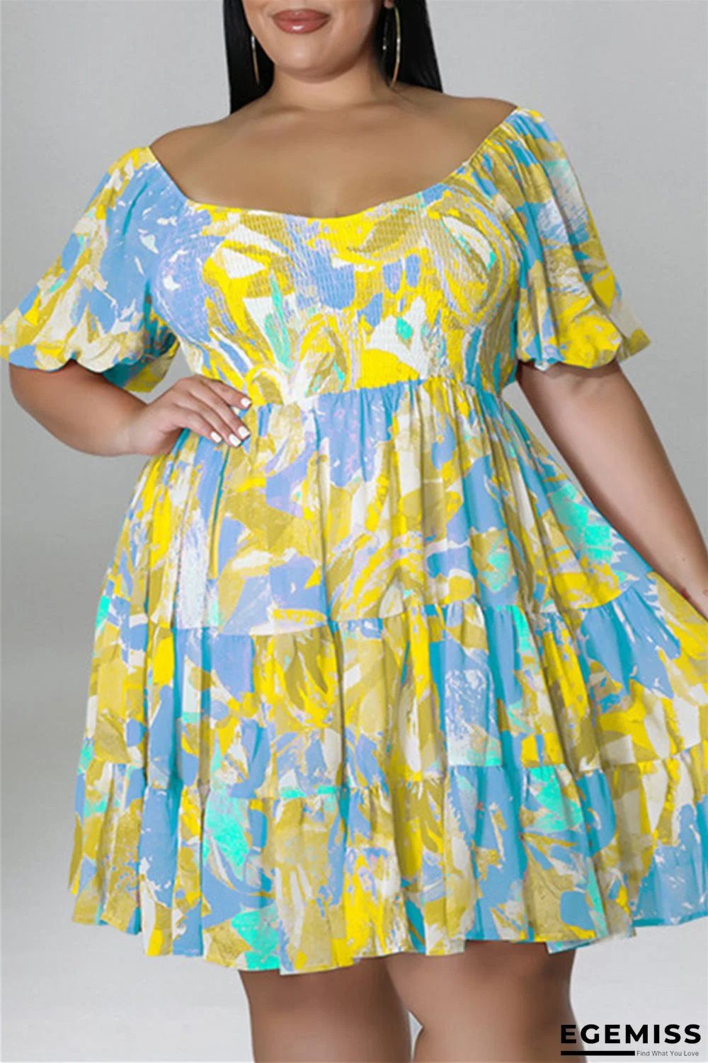 Blue Fashion Casual Plus Size Print Patchwork O Neck Short Sleeve Dress | EGEMISS