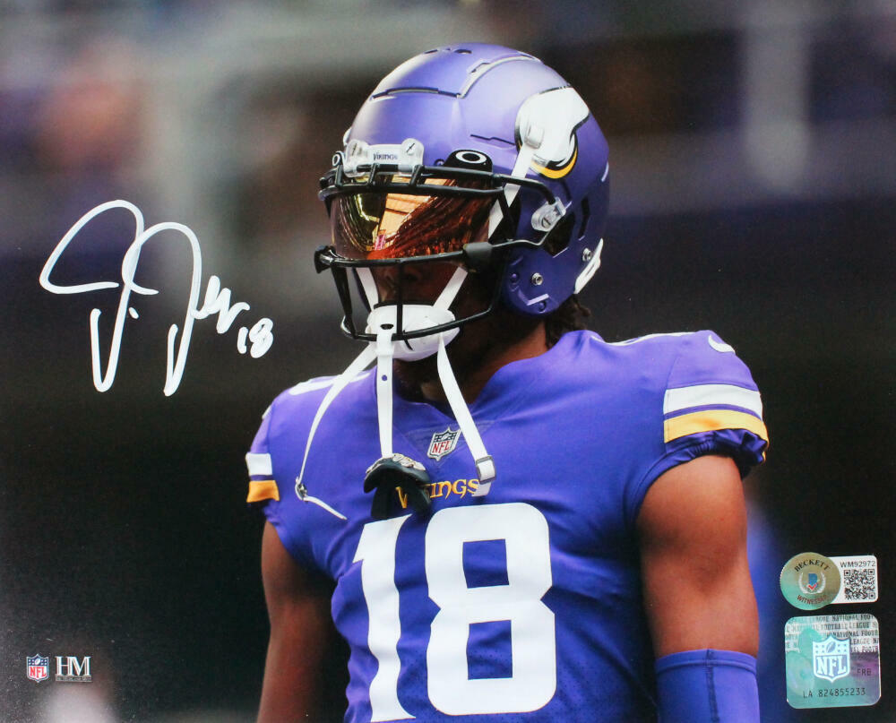 Justin Jefferson Autographed Minn. Vikings 8x10 HM Close Up Photo Poster painting-Beckett W Holo