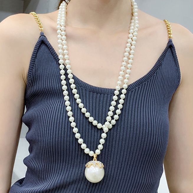 Pearl metal long necklace