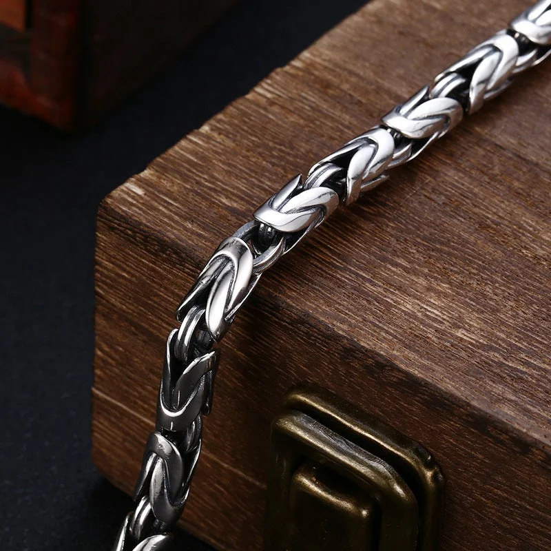 Tibetan Knitting Bracelet With Six Words Of Truth, Hand-Woven Cotton Thread, National Style Bracelet For Men And Women