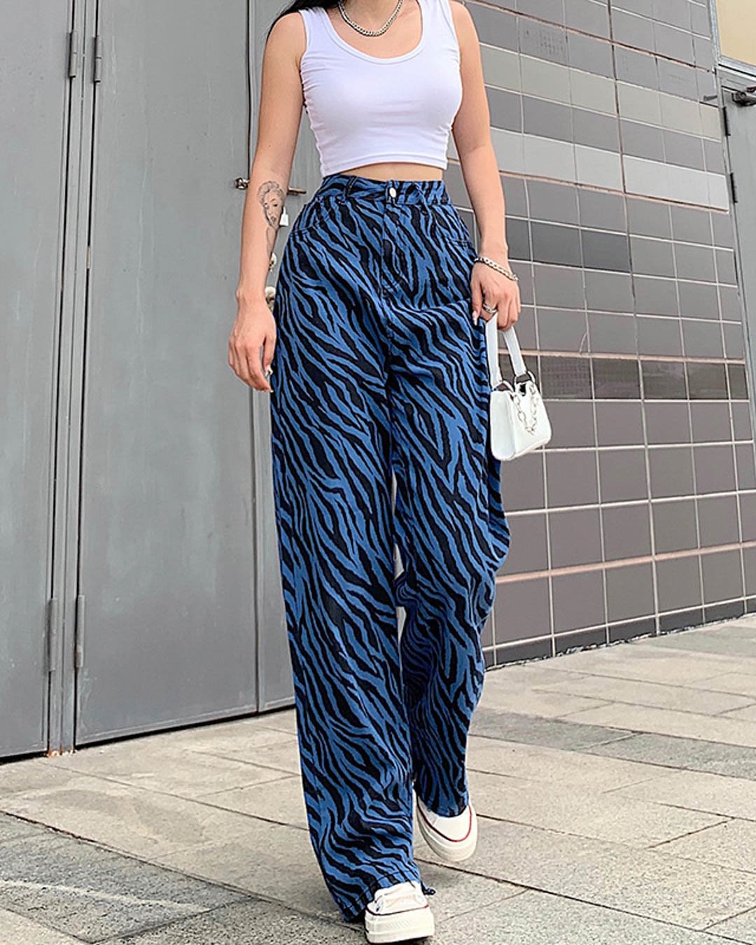 FashionV-FashionV Blue& Black Zebra Print Mid-rise  Straight Jeans
