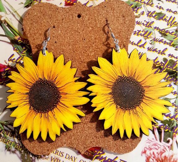 Fashion Sunflower Earrings wearshes