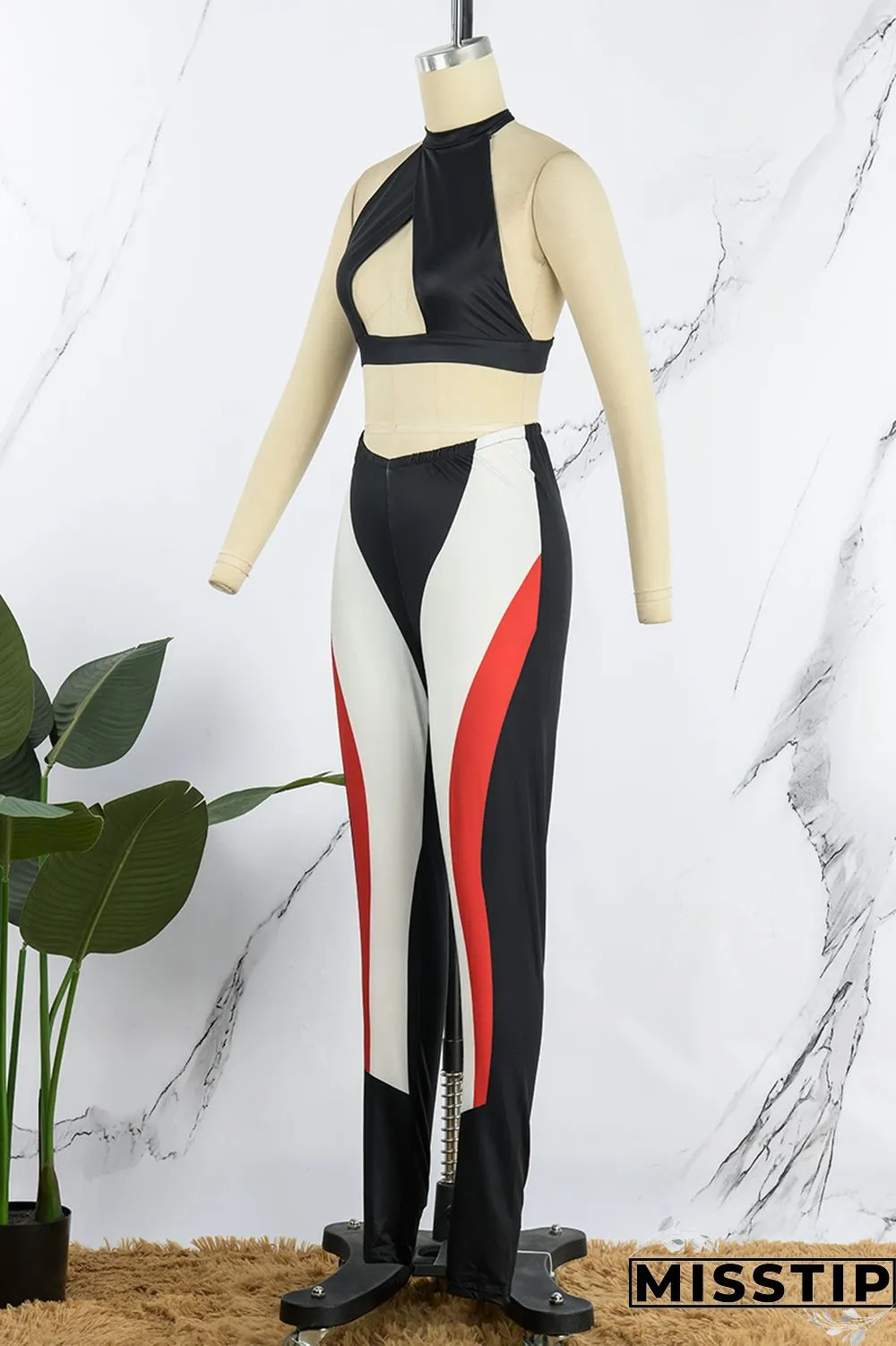 Olive Green Sexy Patchwork Hollowed Out Backless Contrast Halter Sleeveless Two Pieces