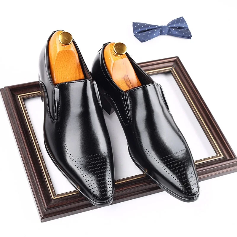 2022 Luxury Men Flat Black Brown Formal Dress PU Leather Shoes Men Slip On Wedding Party Loafers Moccasins Shoe