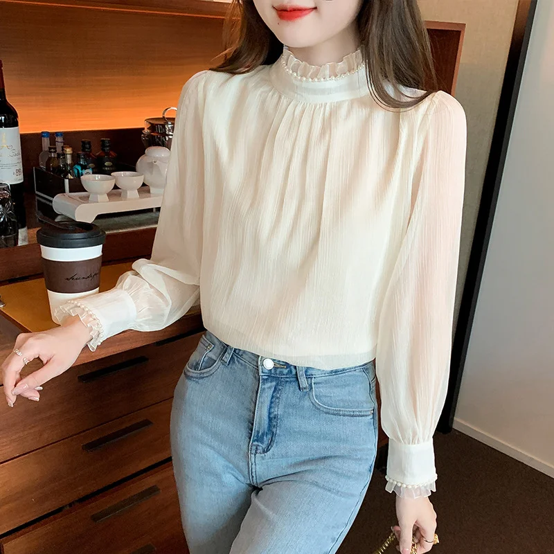 Toloer Toloer Shot Plus Velvet Winter New Sweet Standing Collar Pearl Splicing Decorative Jacket Design Sense Bubble Sleeve Shirt-Outfit Ideas