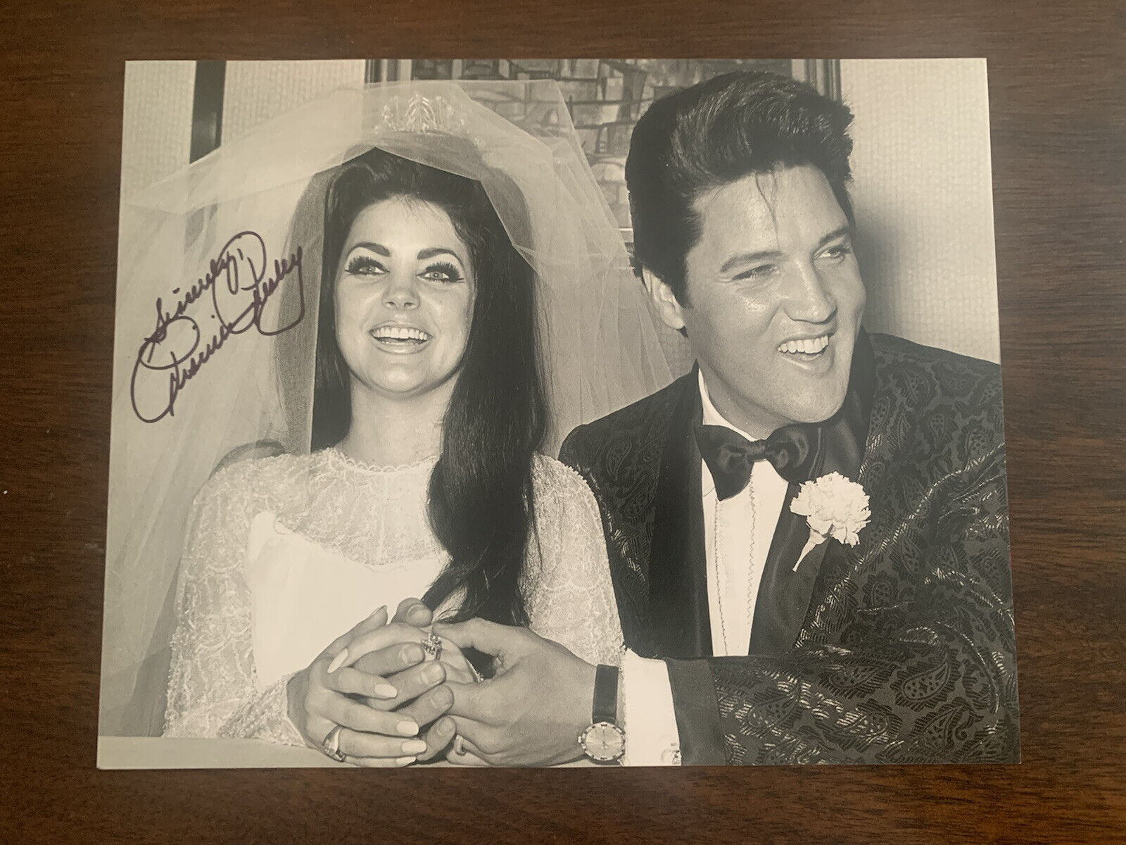 Priscilla Presley signed 8x10 Photo Poster painting Autographed Naked Gun Elvis