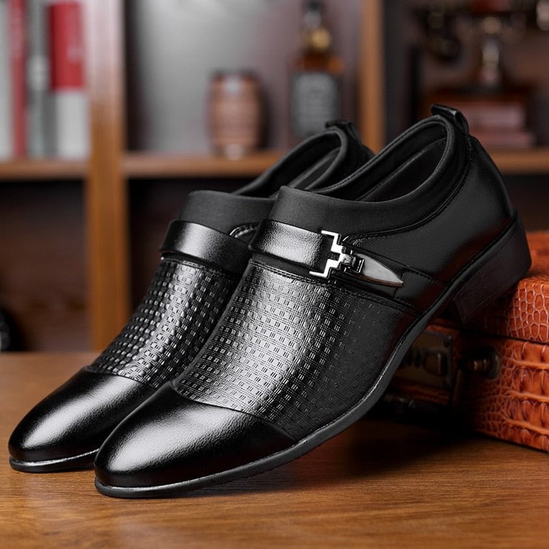Autumn Man Leather Shoes Slip On Flats Oxford Business Office Formal Wedding Shoe Pointed Toe Men Dress Leather Shoes 669