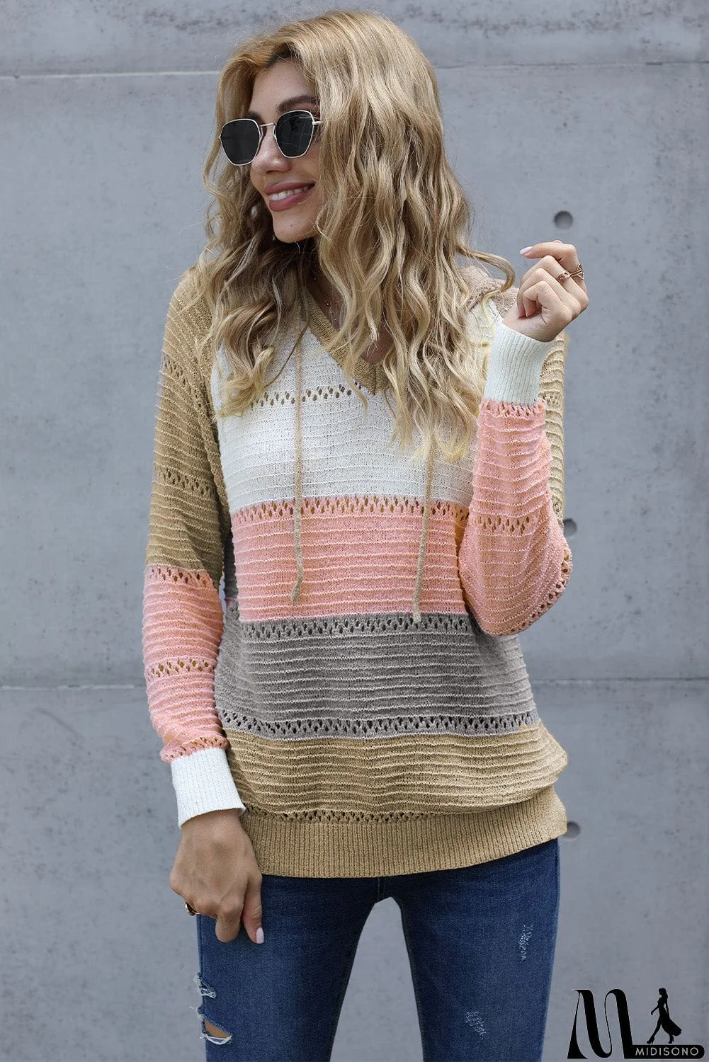 MidiSono - Classic Beach Bonfire Knitted Hoodie