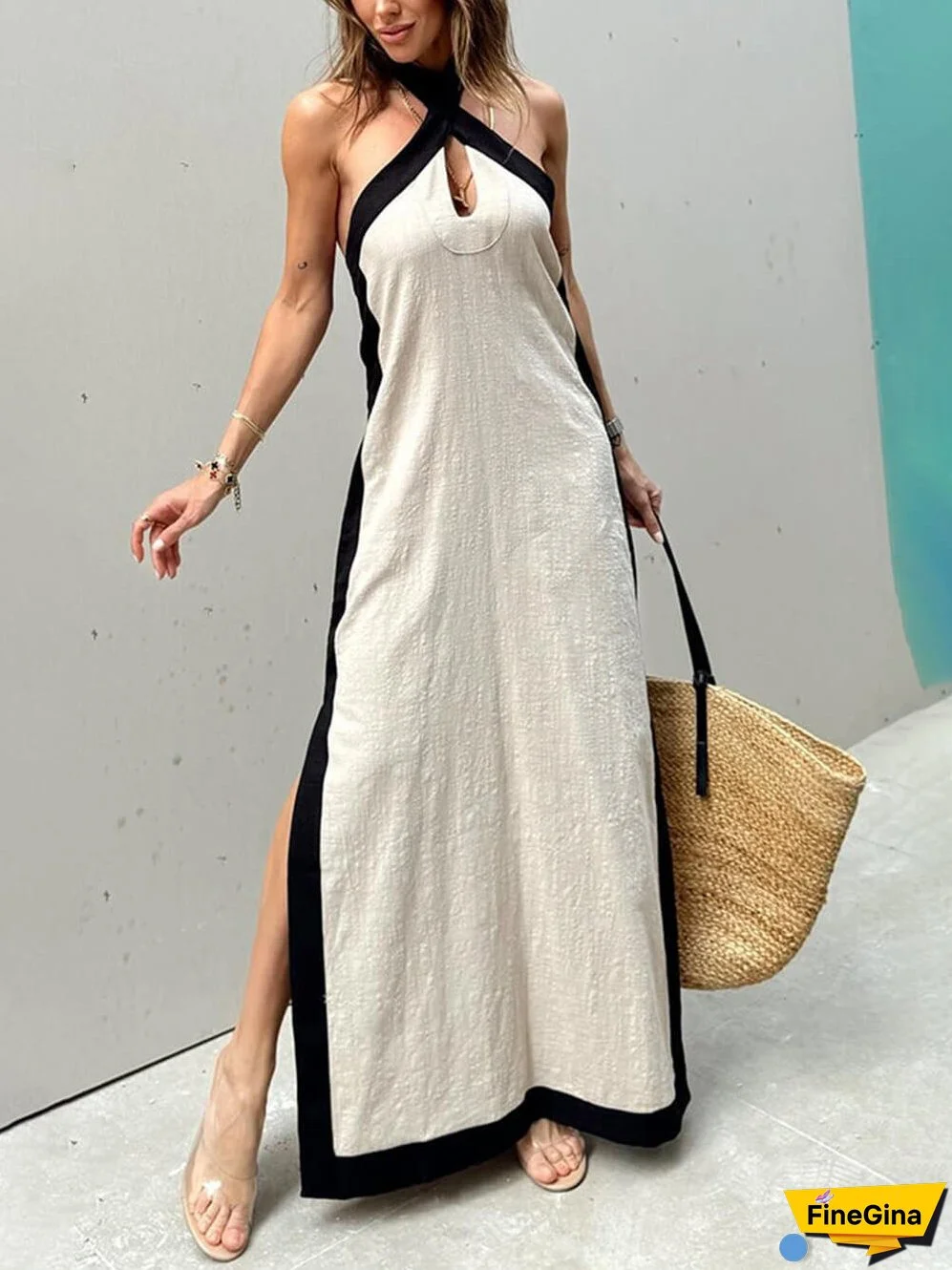Color Block Halter Charming Neck Slit Maxi Dress