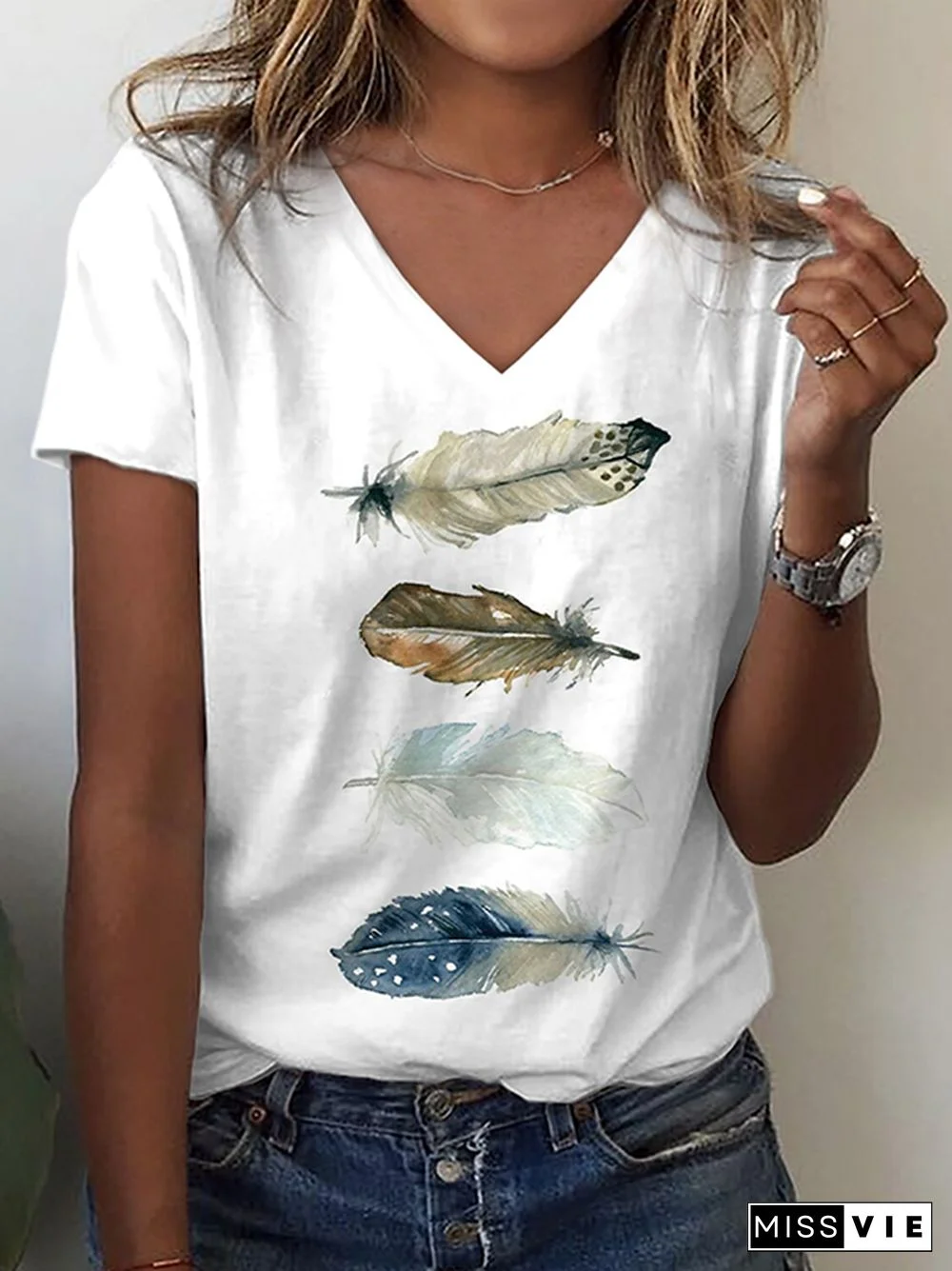 Feather Pattern V Neck Casual T-Shirt