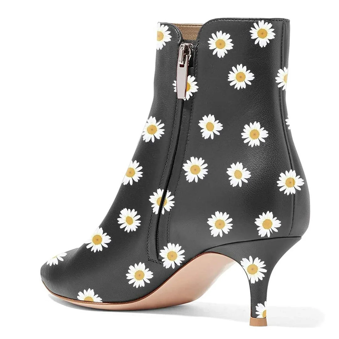 Faux Leather Pointed Toe Daisy Print Zipper Heeled Booties in Black