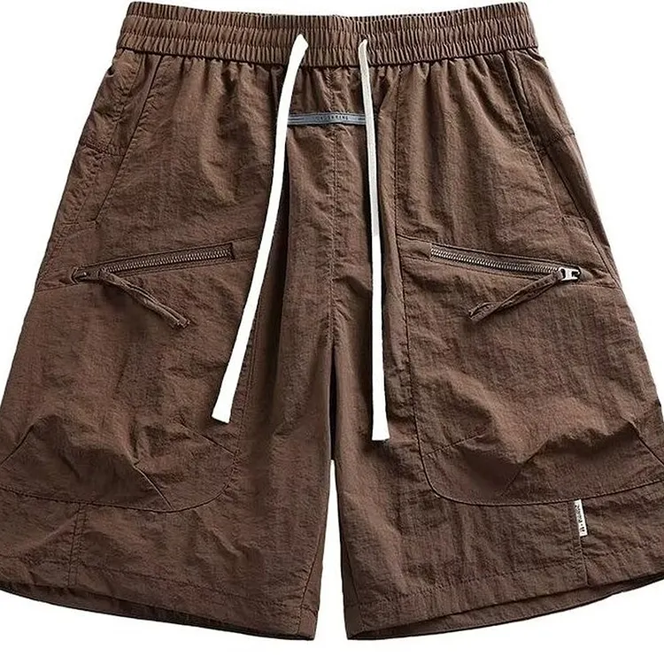 Men's Cargo Pants in a Relaxed Straight Leg Fit