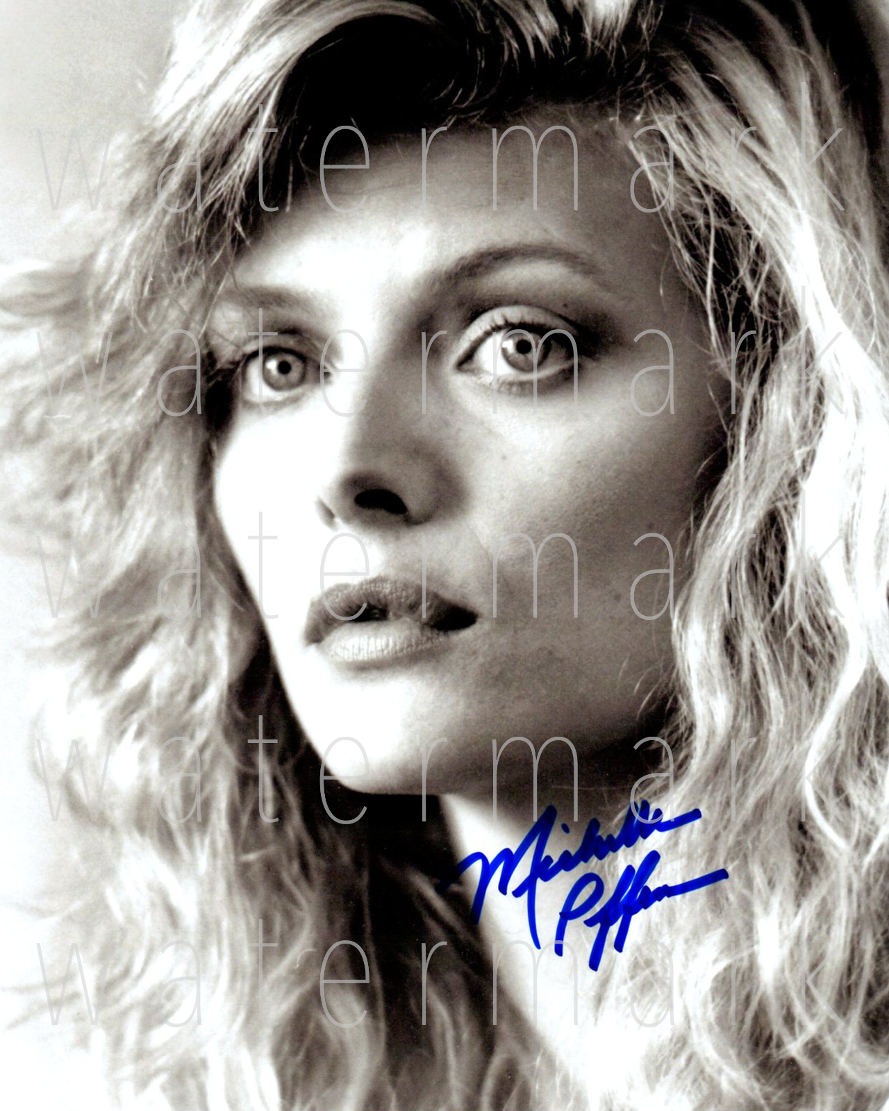 Michelle Pfeiffer sexy signed 8X10 inch print Photo Poster painting poster picture autograph RP