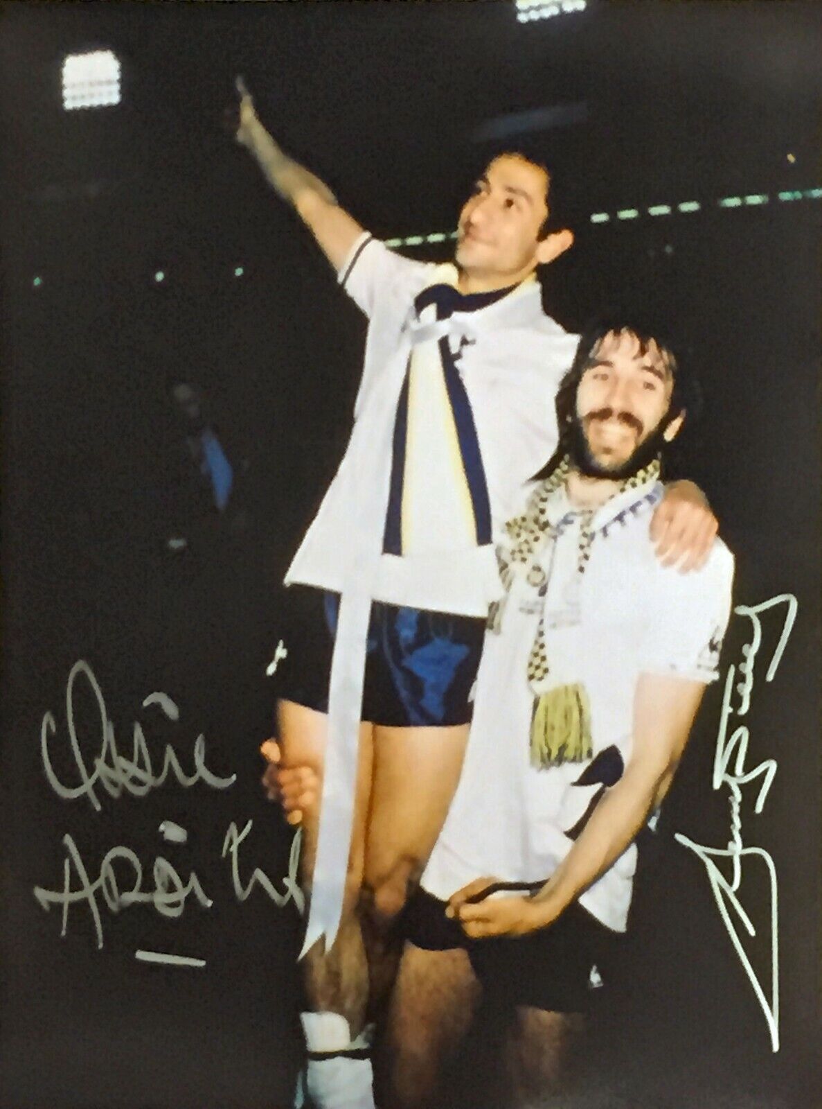 ARDILES & VILLA SIGNED TOTTENHAM 1981 FA CUP FINAL Photo Poster painting SPURS PROOF & COA