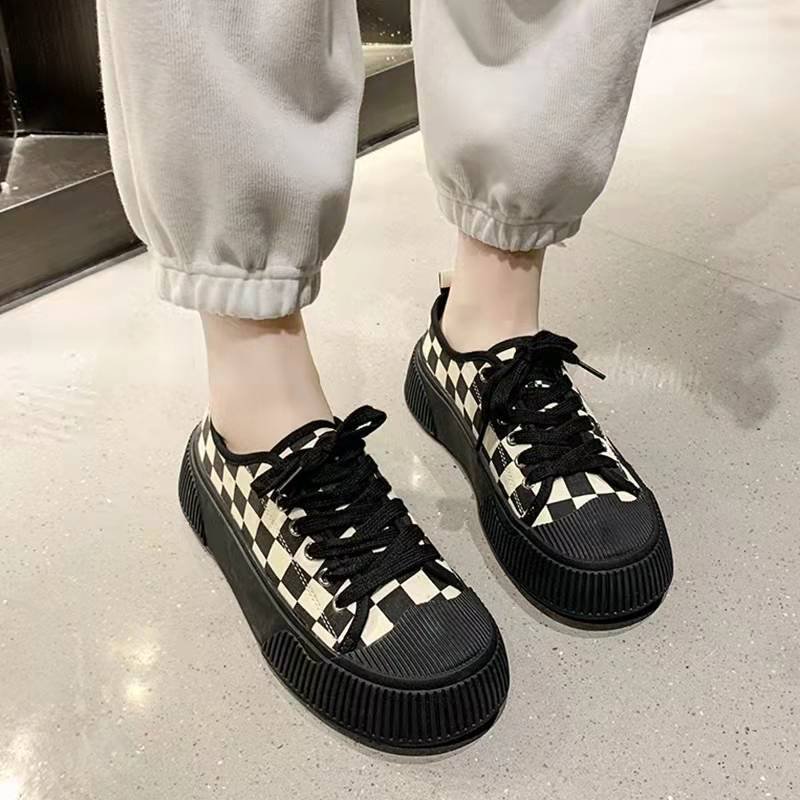 Yengm Print Cute Sneakers Black White Canvas Shoes 2022 New Platform Flat Lace Up Tennis Shoes Casual Versatile Zapatos De Mujer