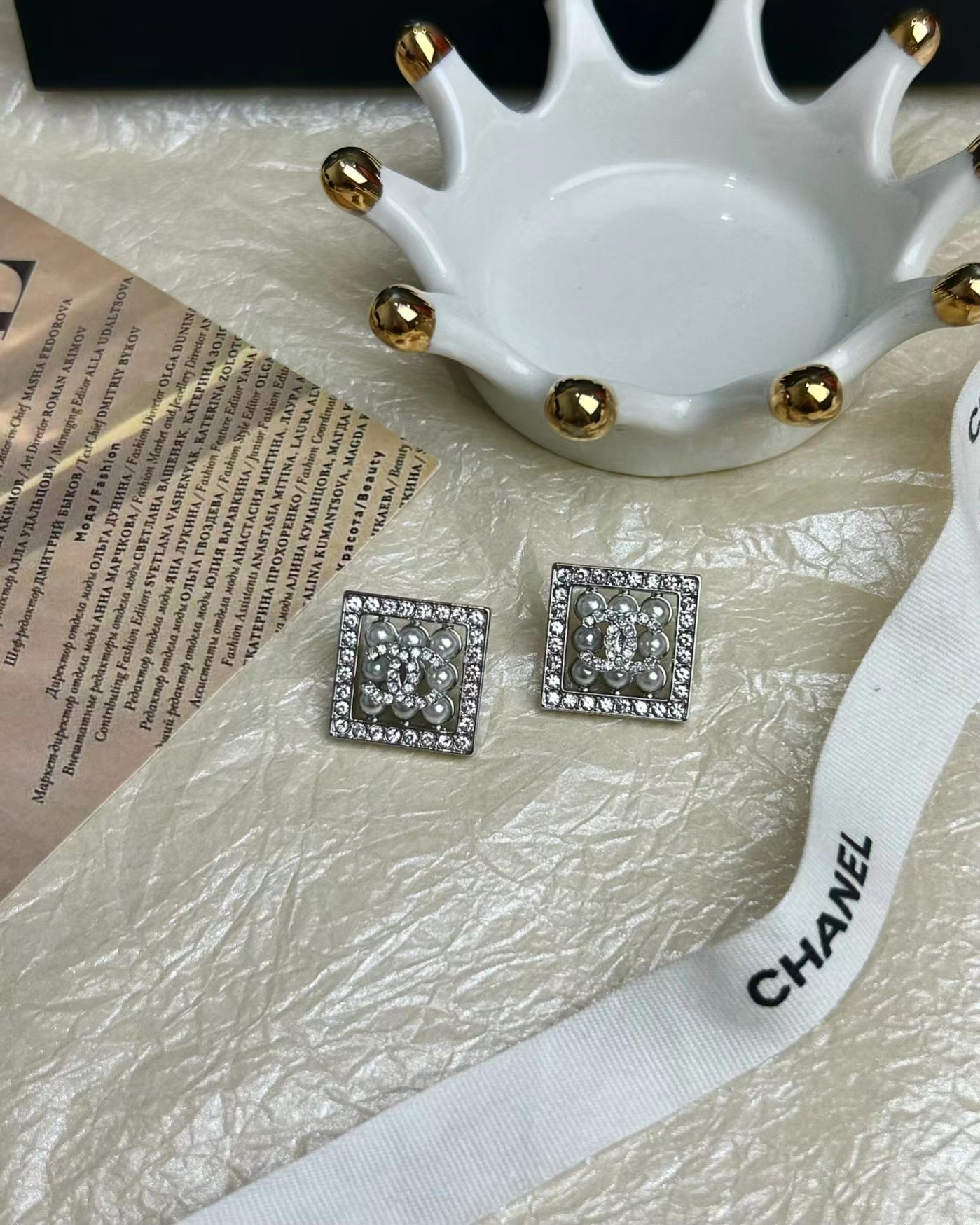 Buy replica Chanel Square Diamond and Pearl Earrings and replica jewelry from PICKS Jewelry