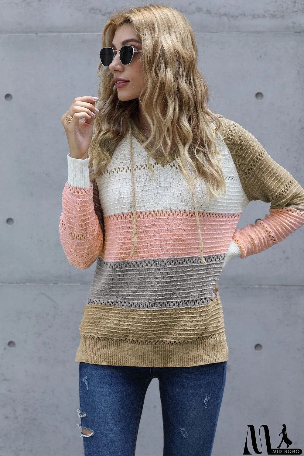 MidiSono - Classic Beach Bonfire Knitted Hoodie