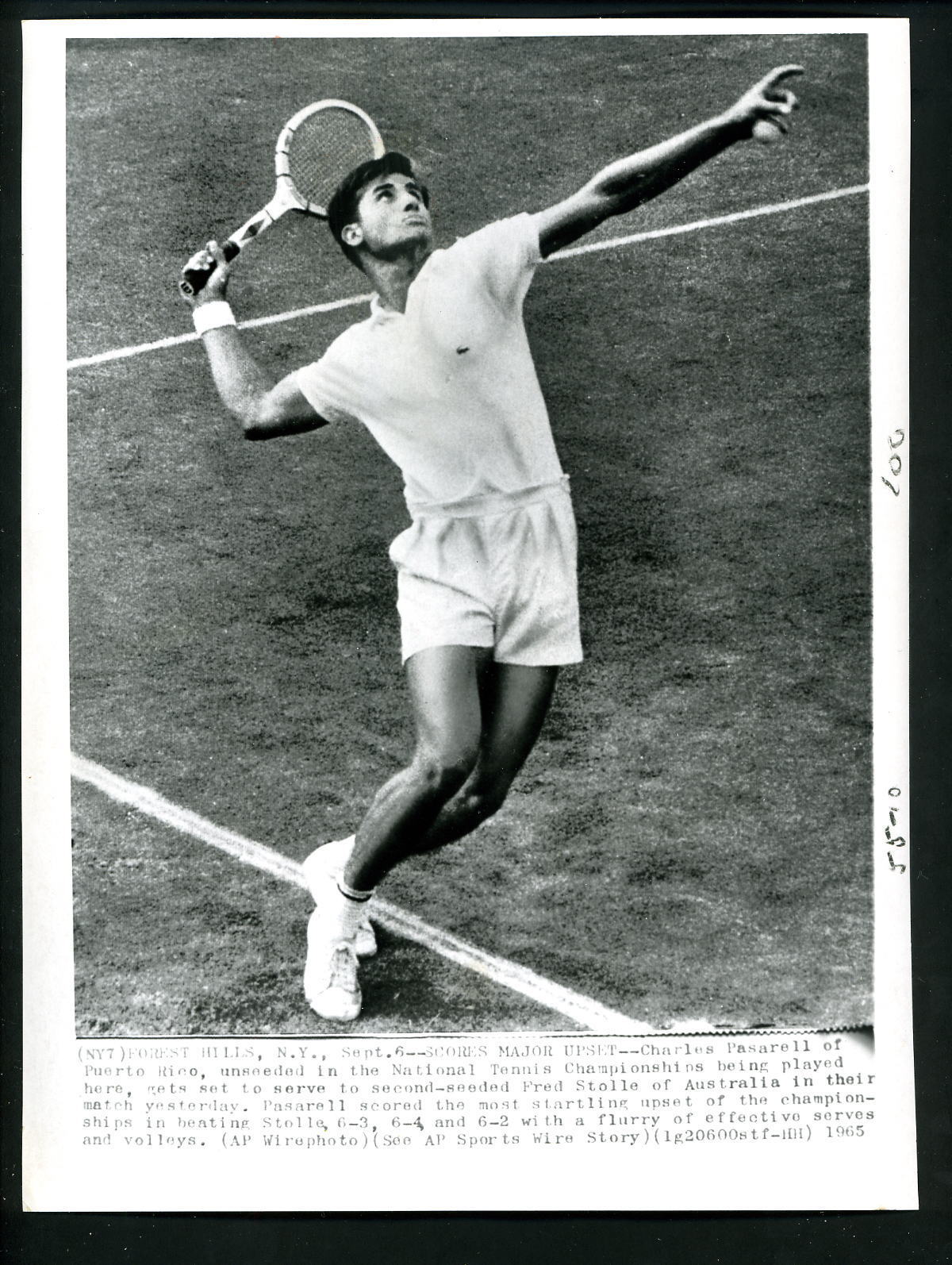 Professional Tennis Lot of 270 Press Wire Photo Poster paintings both Men and Women players