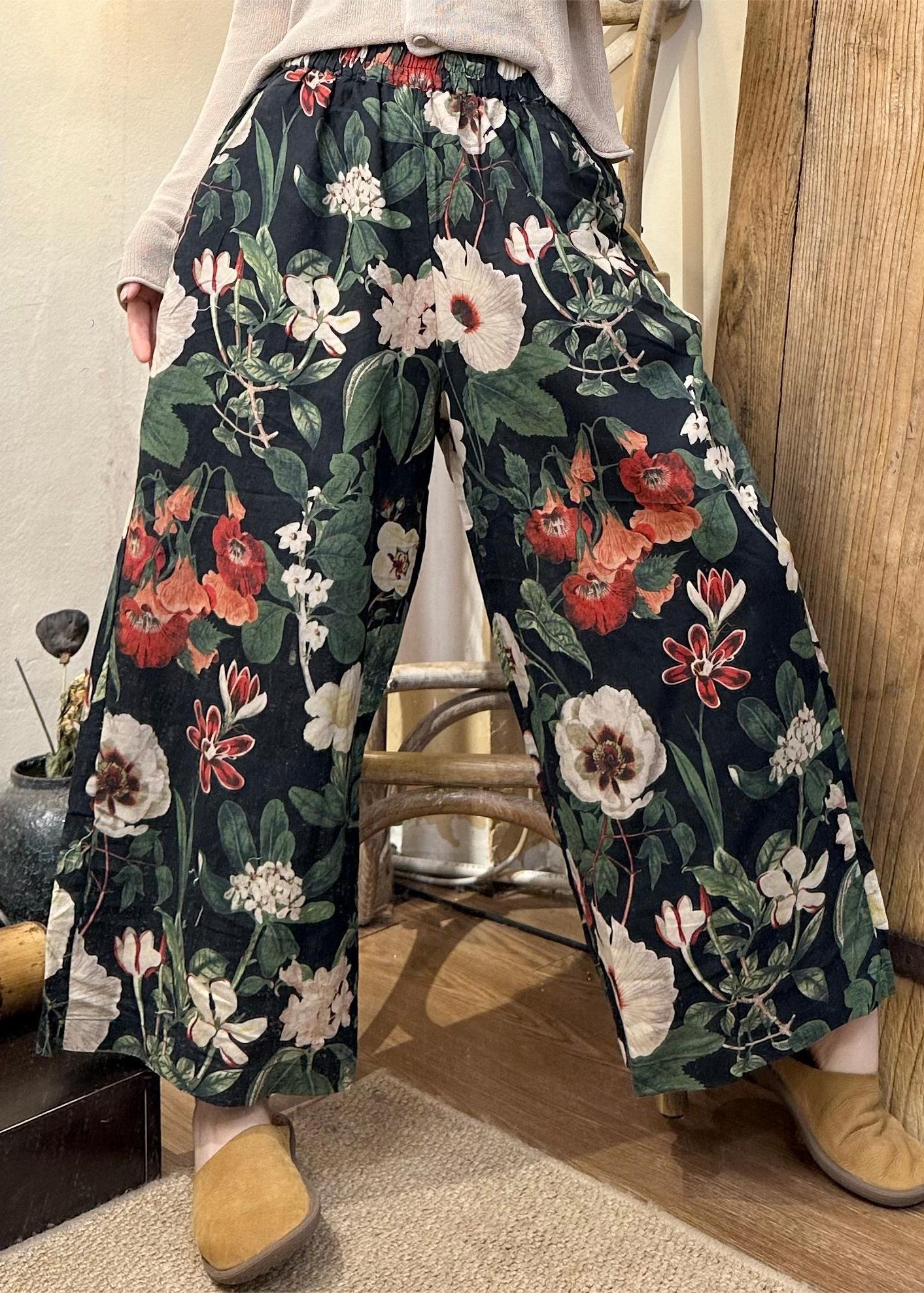 VCSHOES Loose Black Print Elastic Waist Cotton Crop Pants Winter