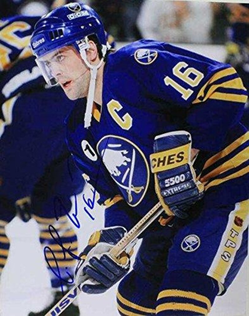 Pat LaFontaine Signed Autographed Glossy 11x14 Photo Poster painting - Buffalo Sabres