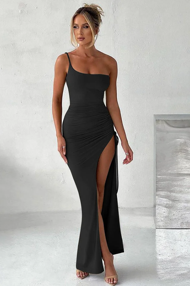 Aria One Shoulder Gown