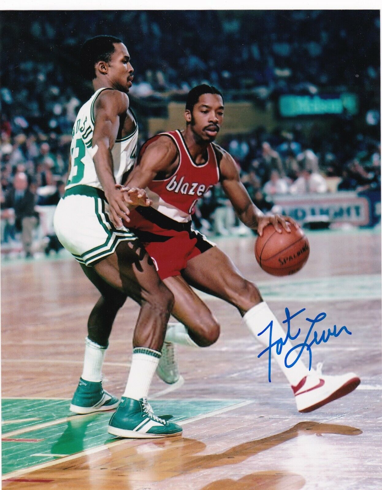 FAT LEVER PORTLAND TRAIL BLAZERS ACTION SIGNED 8x10