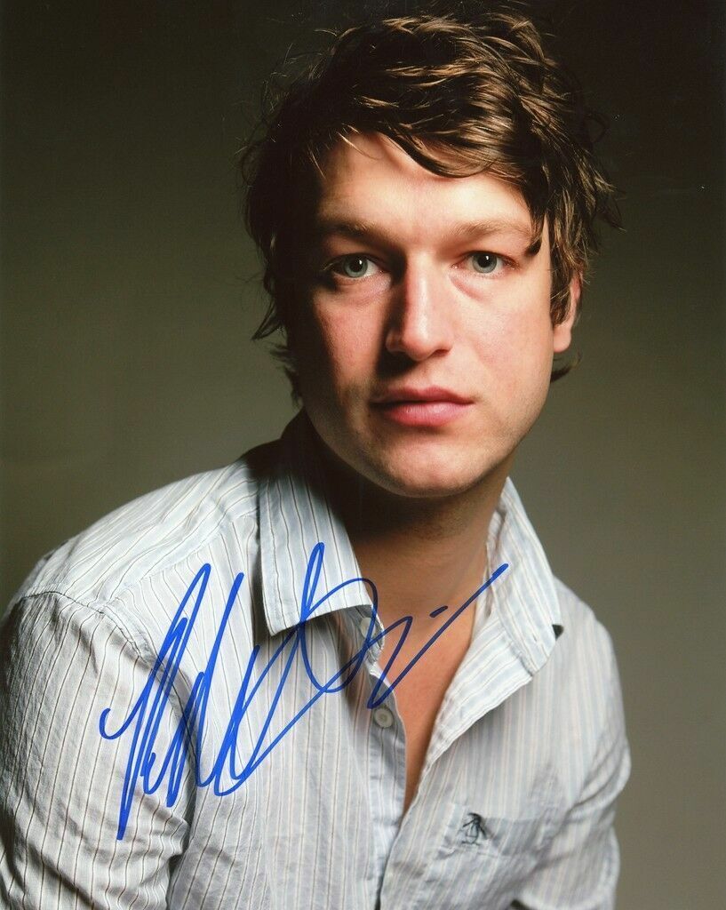 Peter Scanavino Autographed Signed 8x10 Photo Poster painting ( Law and Order SVU ) REPRINT