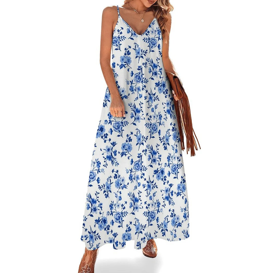 Style & Comfort for Mature Women Plus Size Printed Sling Casual Women Maxi Dress in Pattern Floral, Blue
