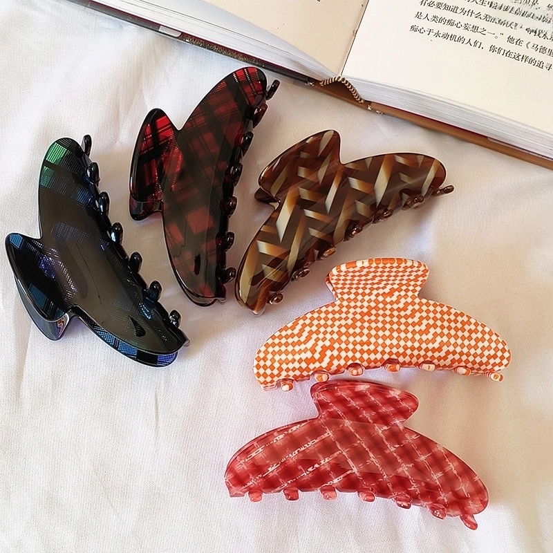 Women's Casual Minimalist Streetwear Geometric Acetic Acid Sheets Handmade Hair Claws