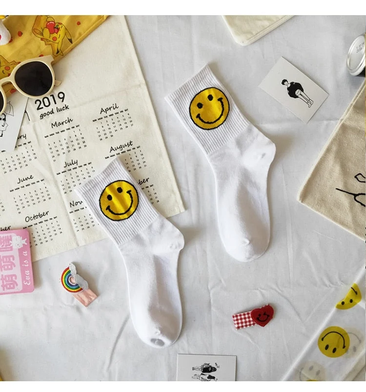 5pairs/set Women's Socks Big Smile Face Mid-calf Length Media Corta Crew Female Cotton Sock Couple Socks