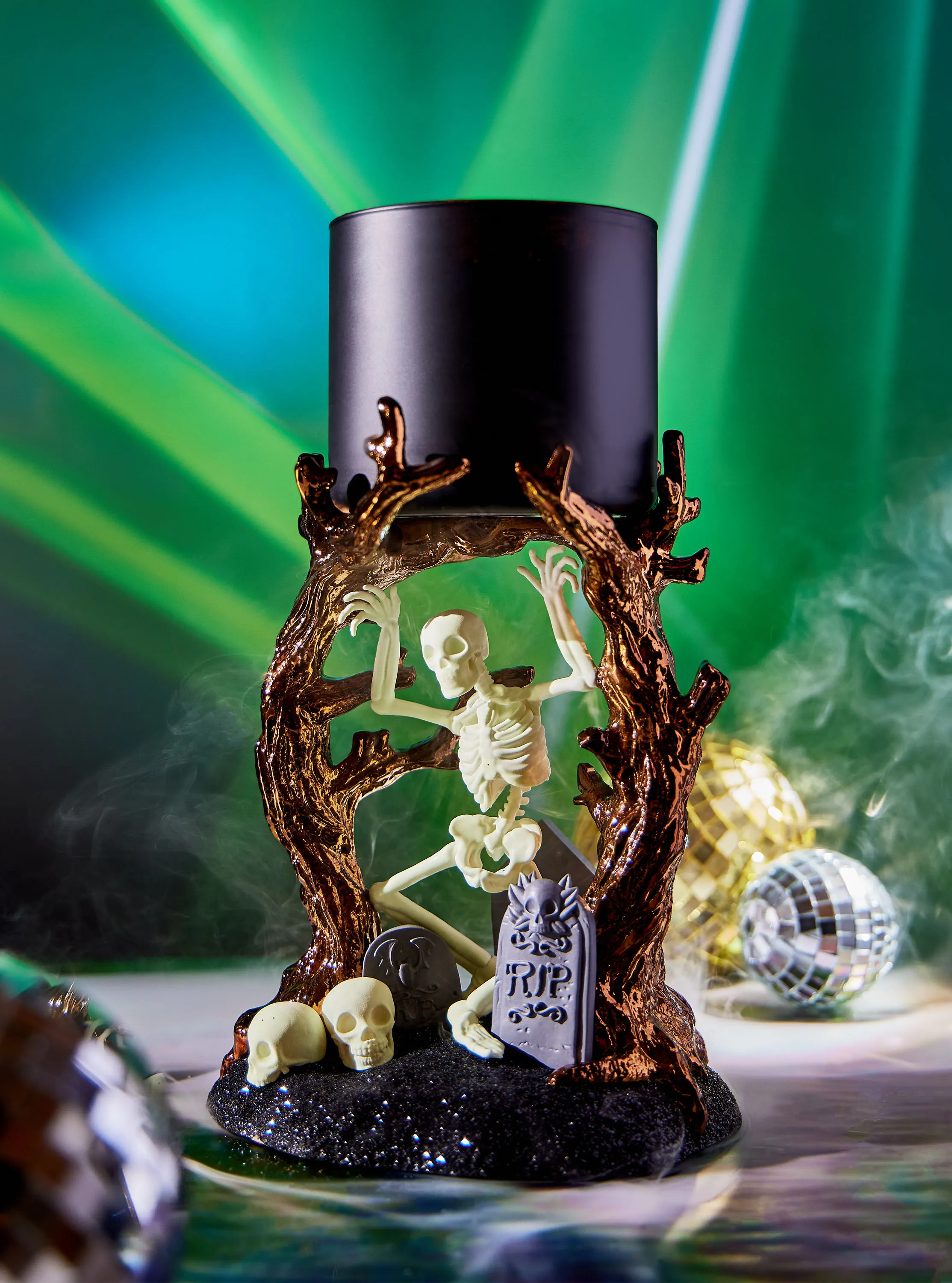 Dancing Skeleton