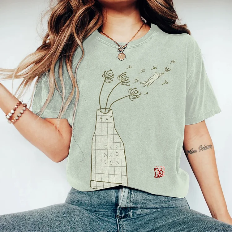 Abstract Creative Spring Cute Dandelion  Cat Painting Art T-Shirt