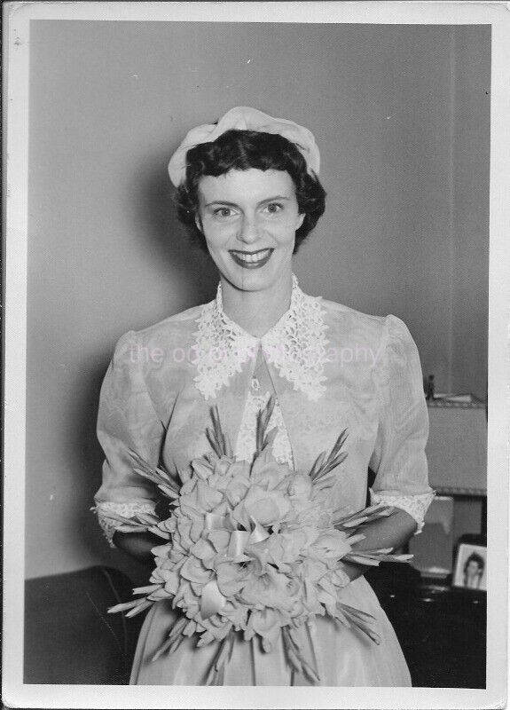 A Young Woman With A Bright Smile 5 x 7 FOUND Photo Poster painting Vintage bw Portrait 05 30 A