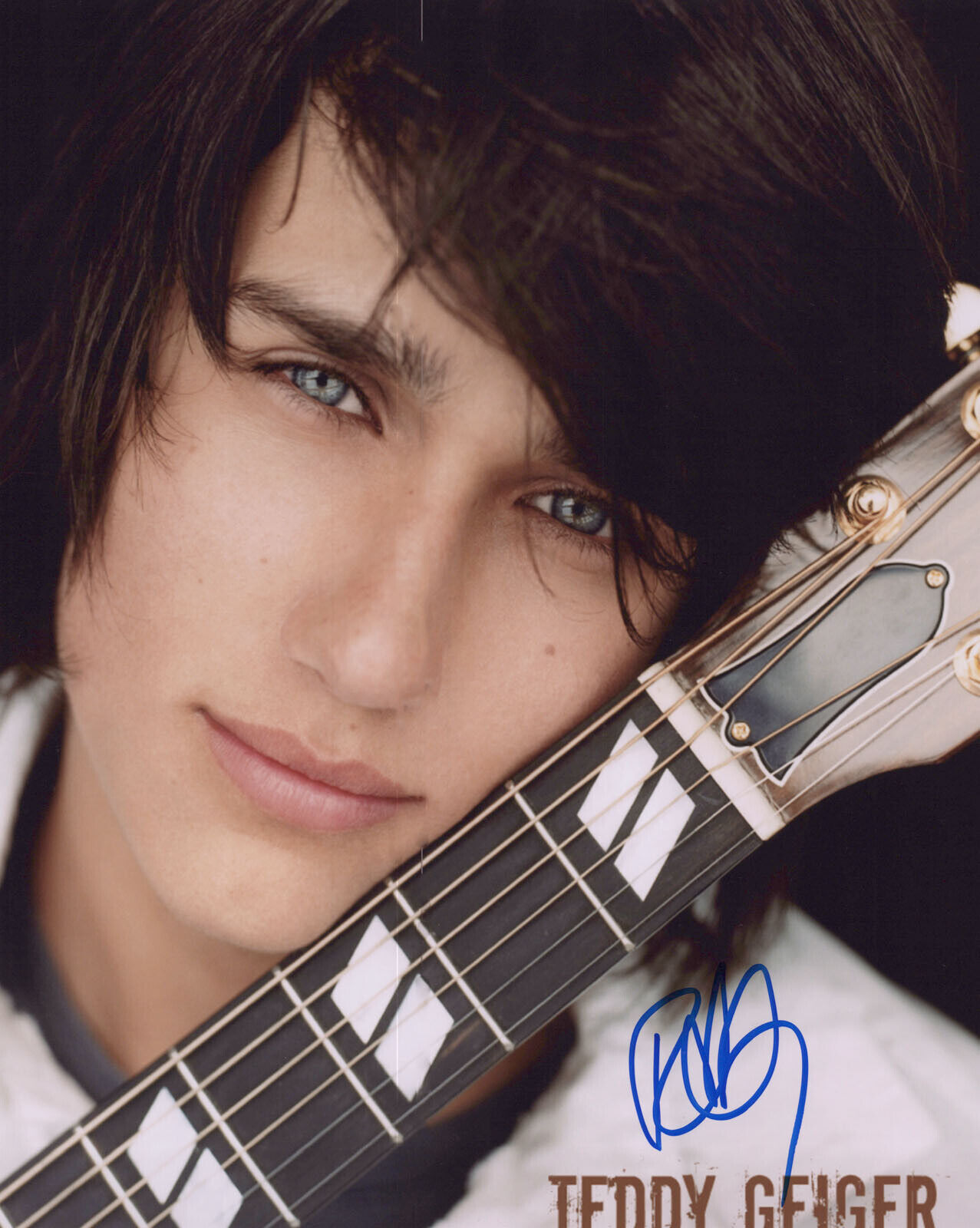 TEDDY GEIGER signed Autographed 8X10 Photo Poster painting b Sexy SINGER Underage Thinking COA