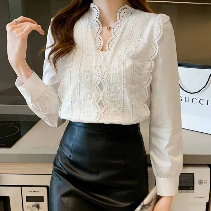 Autumn French Hollow Out Blouse Women Fashion V Neck Flower Lace Stitching Shirt Vintage Loose Women's Long Sleeve Top 16618