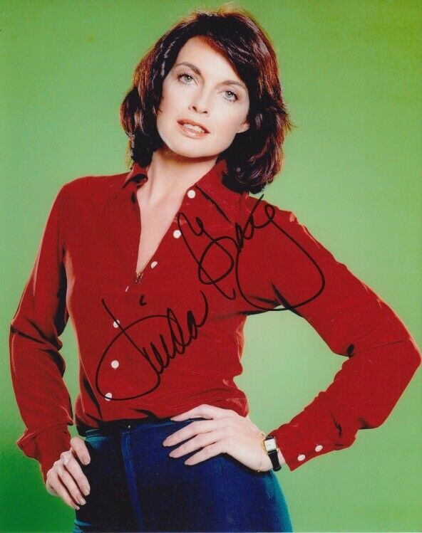 Linda Gray (Dallas) signed 8x10 Photo Poster painting in-person