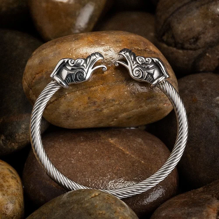 Coutureaura Norse Dragon Head Thread Open Bracelet