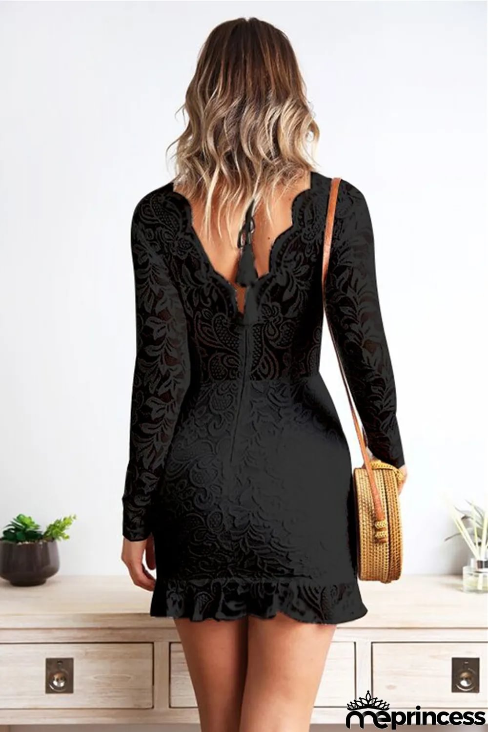 Sexy Lace Deep V Neck Long Sleeve Slim Mini Dress
