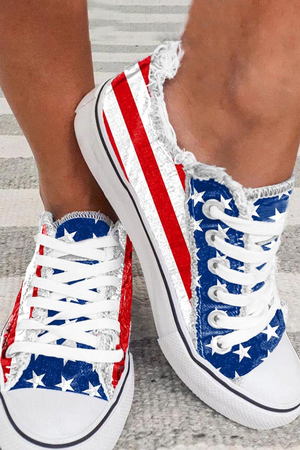 Star Striped Lace-Up Canvas Sneakers