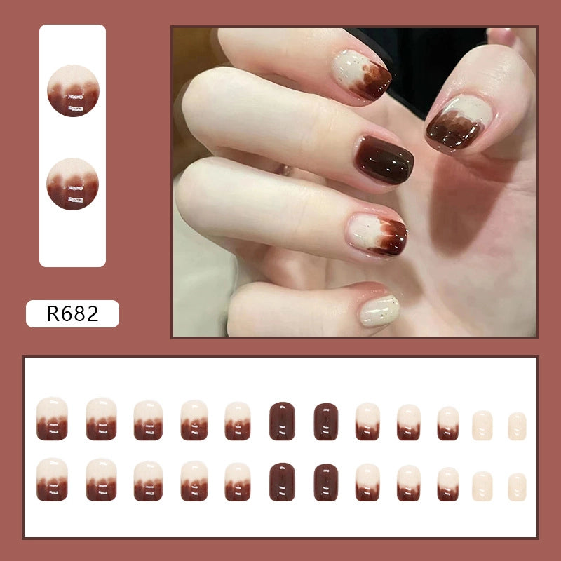 Simple And Cute Classic Style Autumn And Winter Wear Armor Cheap Hot Sale Nail Sticker Caramel Amber Finished Product Fake Nails