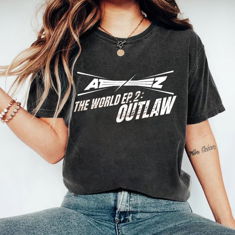 ATEEZ THE WORLD EP.2 : OUTLAW Logo Wash T-shirt