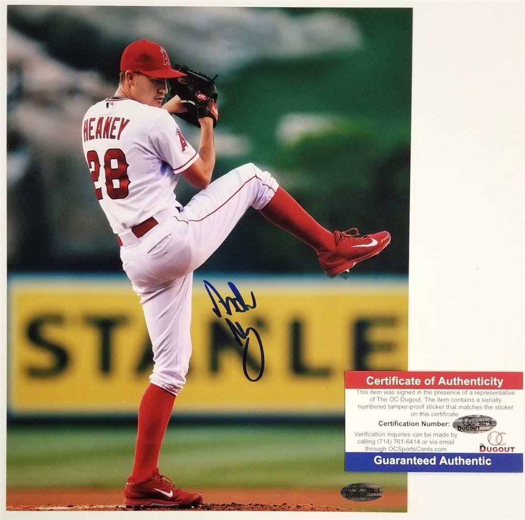 Andrew Heaney signed Angels 8x10 Photo Poster painting Autograph (A) ~ OC Dugout Hologram