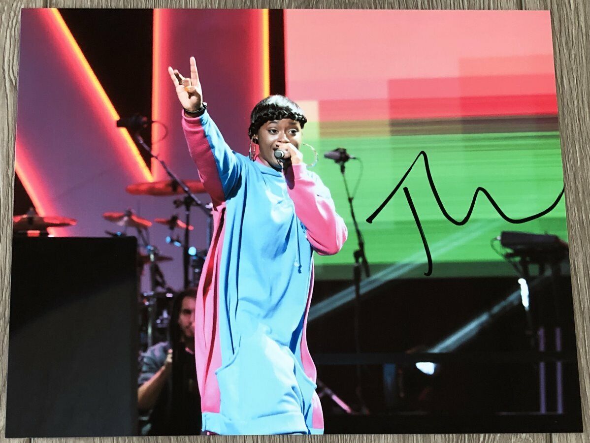 TIERRA WHACK WORLD SIGNED AUTOGRAPH WASTELAND 8x10 Photo Poster painting A w/PROOF