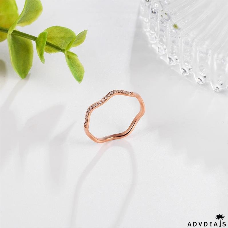 Personalized Irregular Curved Edge Rose Gold Ring