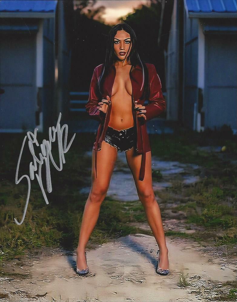 Salina de la Renta autographed 8x10 Sexy Pink MLW AEW WWE TNA #29