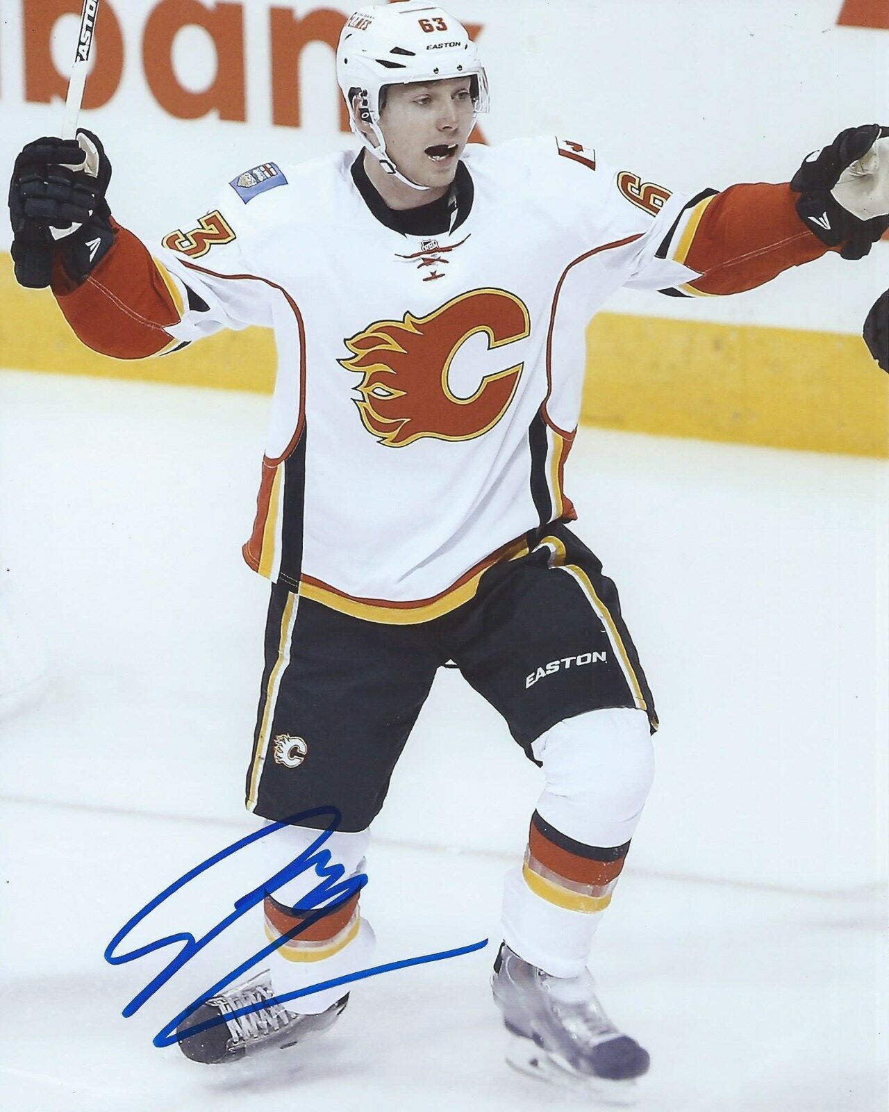 Sam Bennett Signed 8x10 Photo Poster painting Calgary Flames Autographed COA E