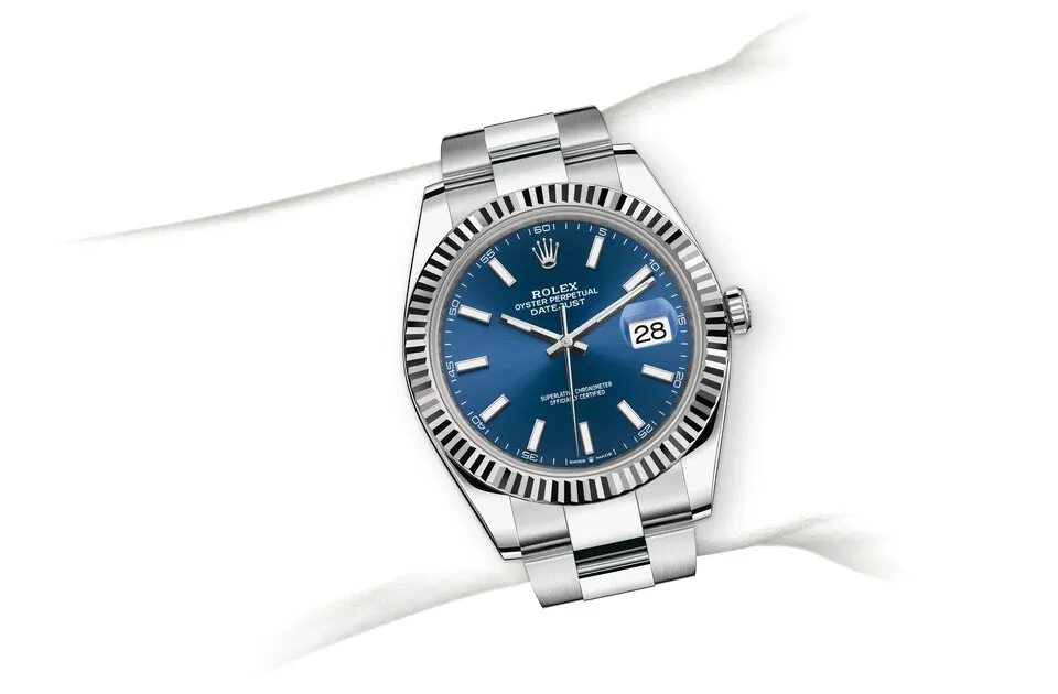 m126334-0001_modelpage_on_wrist_landscape_l23ZNSe.jpg