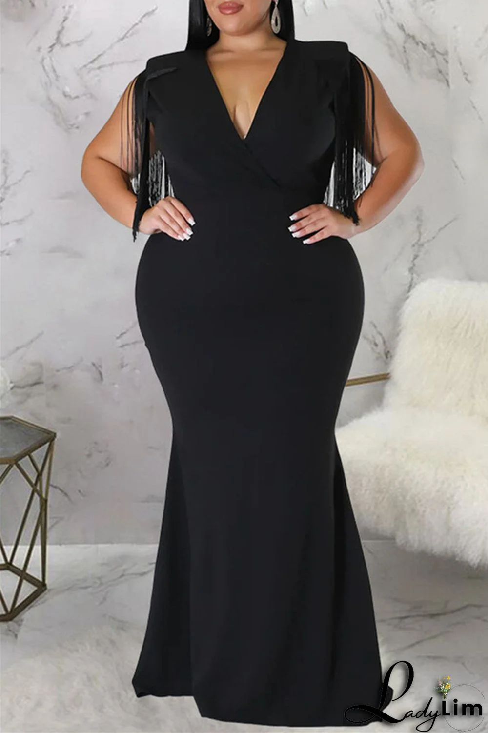 Black Fashion Casual Plus Size Solid Tassel Patchwork V Neck Long Dress