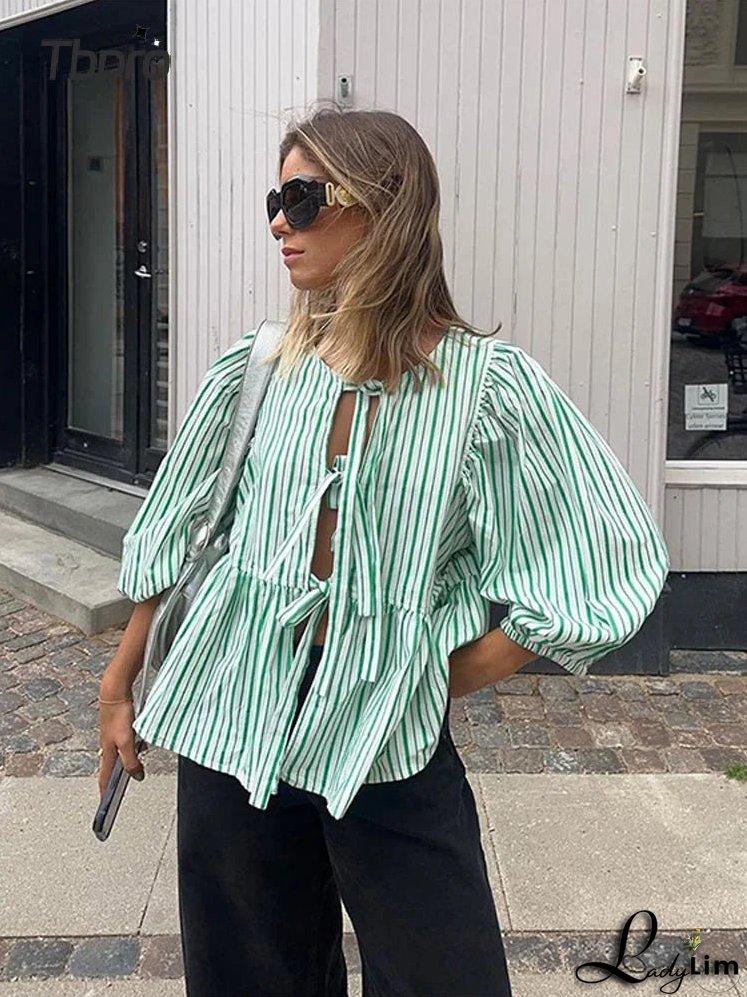 Trendy and Elegant winter Top